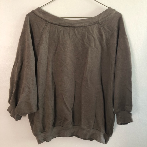 Oversized Mid-length Sleeve Top - Picture 3 of 4